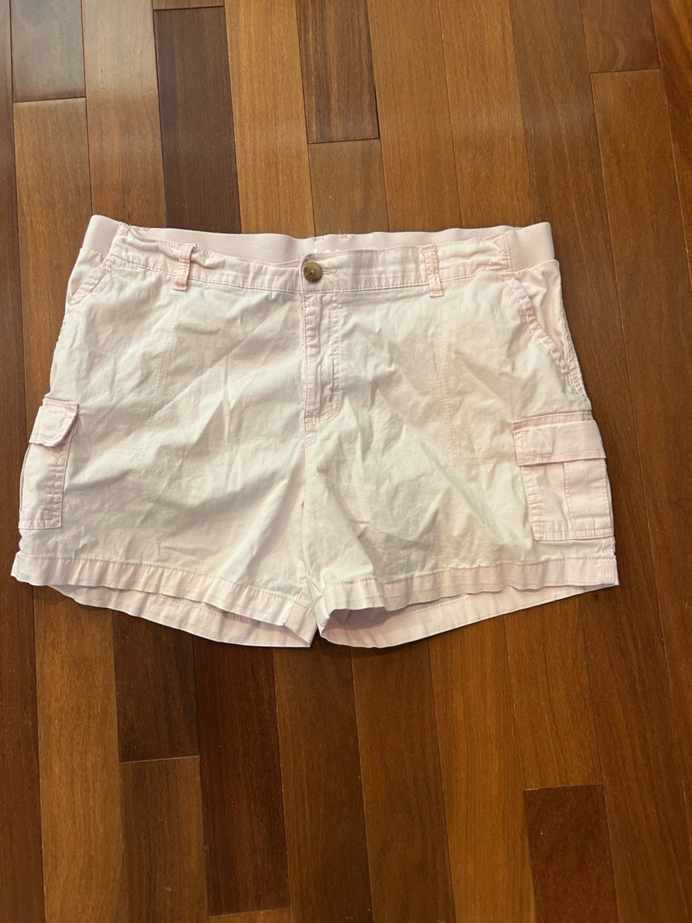 Lee Women's Light Pink Cotton Bermuda Shorts size 18M